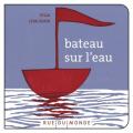 Bateau sur l' eau